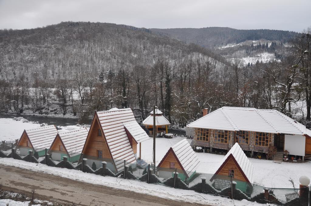 福查 Rafting Kamp Dvije Vrbe酒店 外观 照片